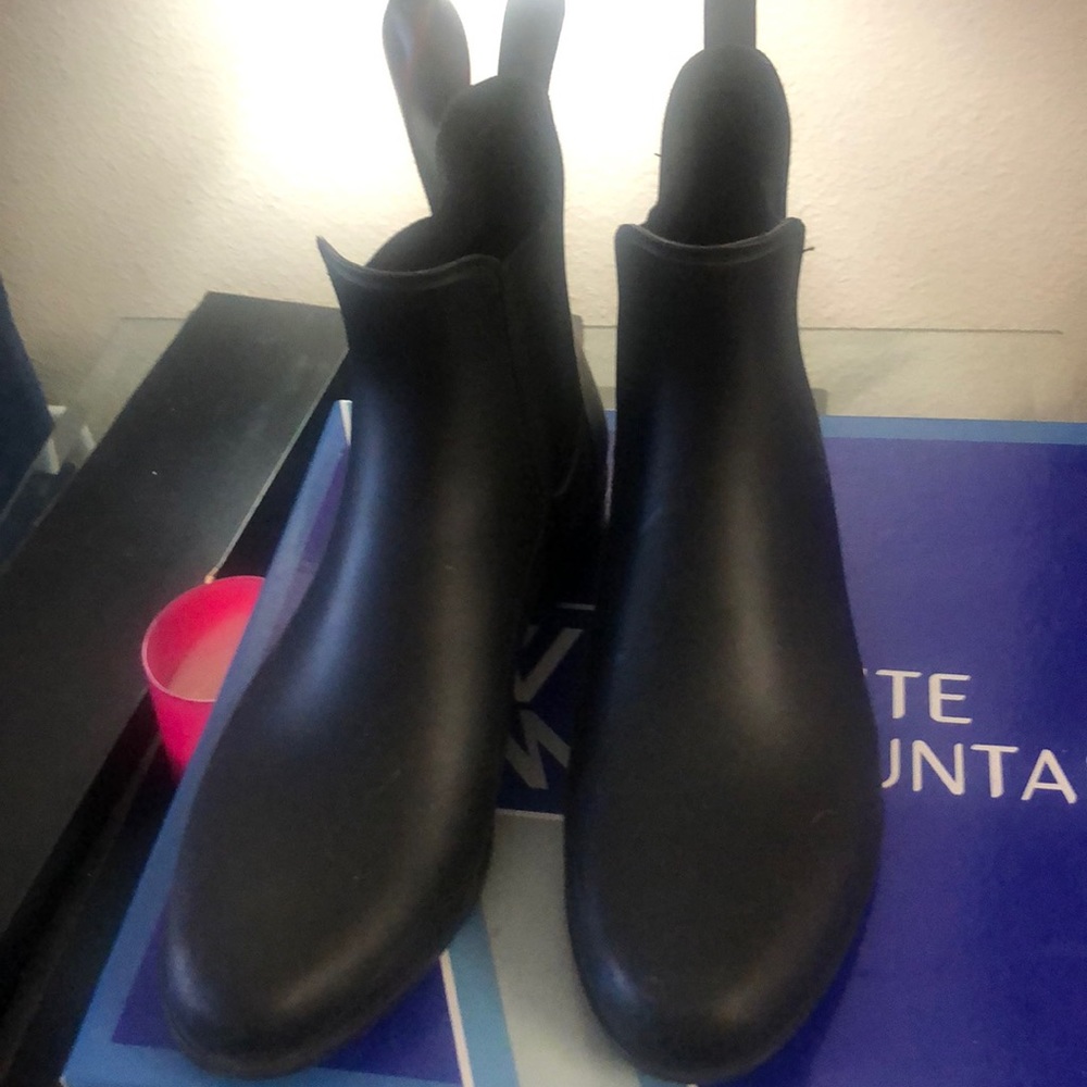Rain boots